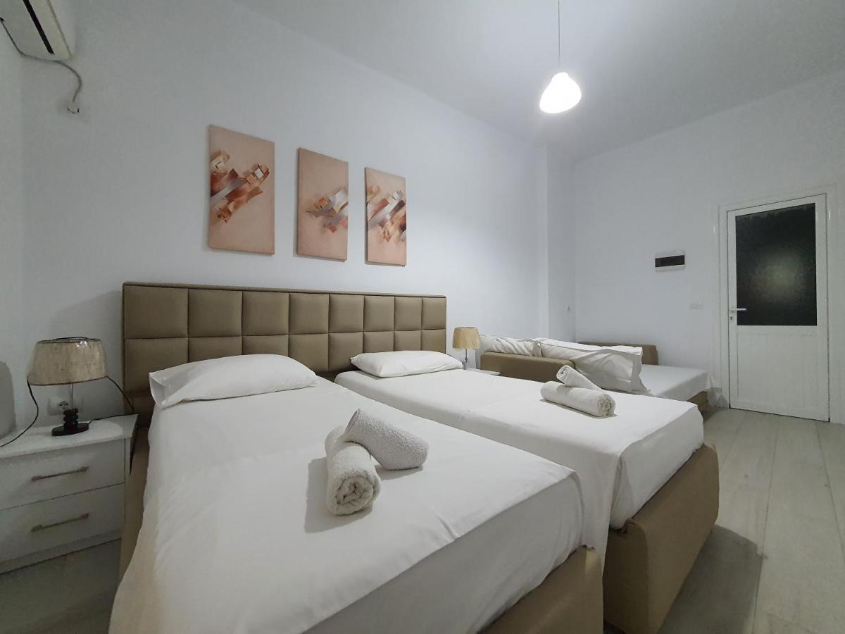 Gusto Di Casa Hotel Sarandë Esterno foto